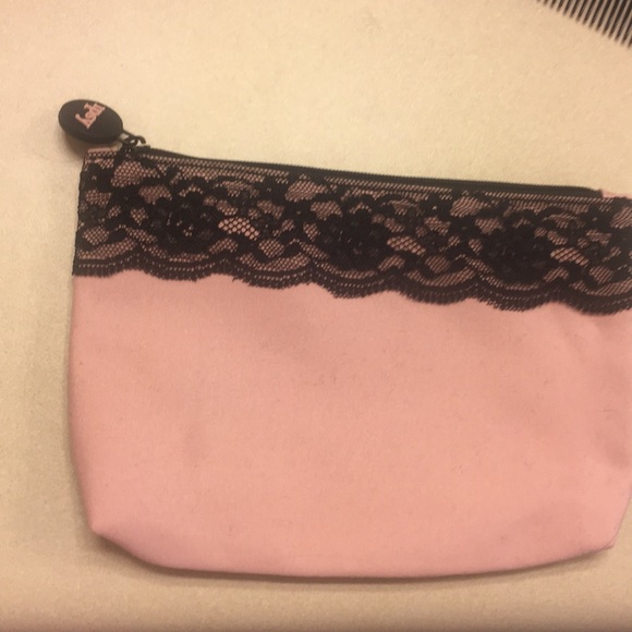 Ipsy makeup bags - Picture 7 of 8